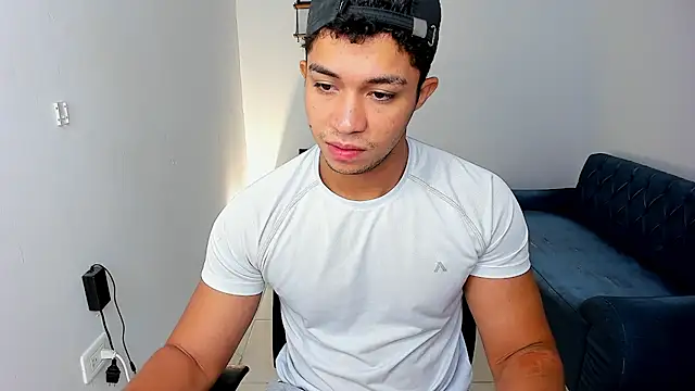 zayn_v1p 网络视讯表演