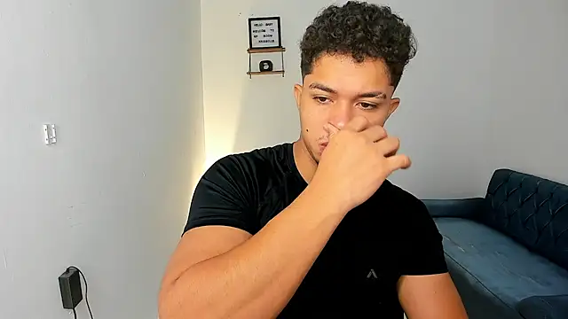 عرض كام zayn_v1p