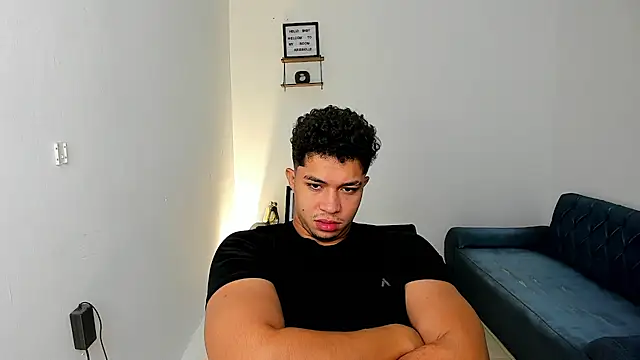 zayn_v1p 网络视讯表演