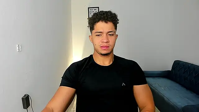 zayn_v1p webcam show