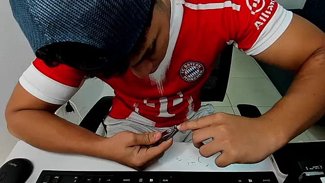 Chat +18 de zayn_v1p ao vivo