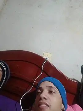 Show de bradoktoto na webcam