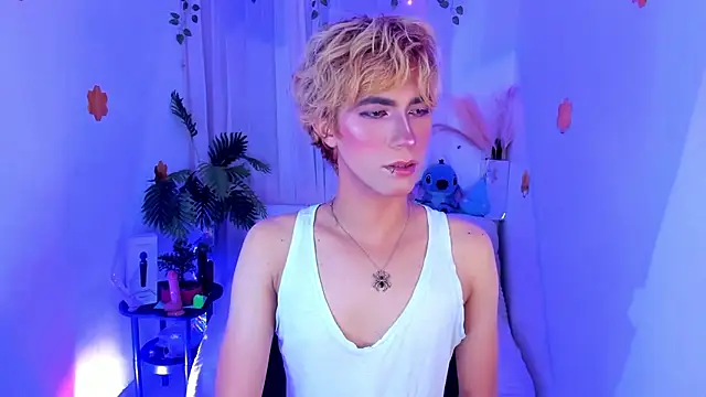 andrea17___'s Webcam Show