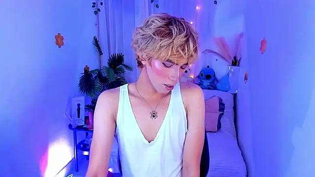 andrea17___ Adlı Modelin Web Kamerası Şovu