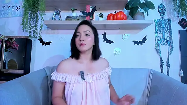 liah_izumii's Live XXX Chat