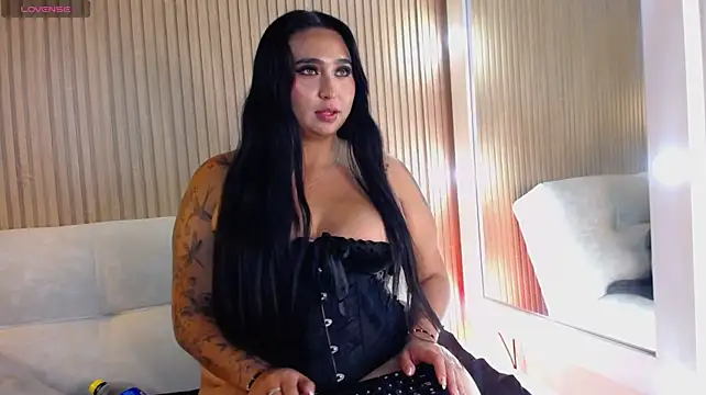 Emma1126_ Chat XXX in diretta