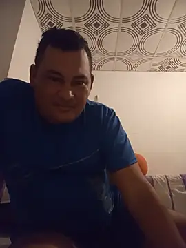 Show modela Chicovirgo99 na web-kameri