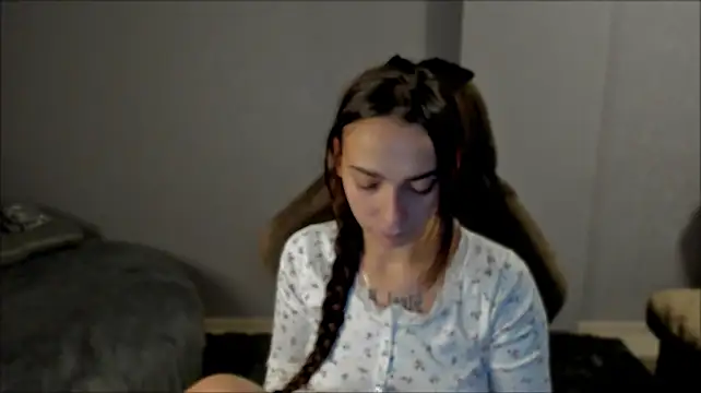 AnnaDolll's Webcam Show