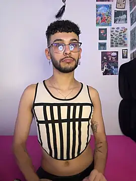 Deadnoxn Webbikameraesitys