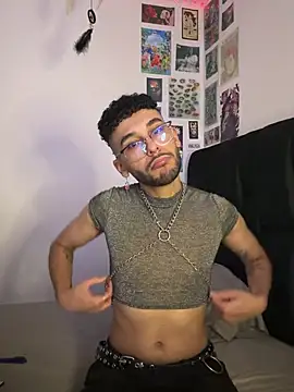 Deadnox Webcam show