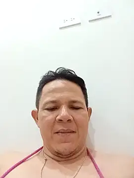 DanteRojasLive Webcam Show