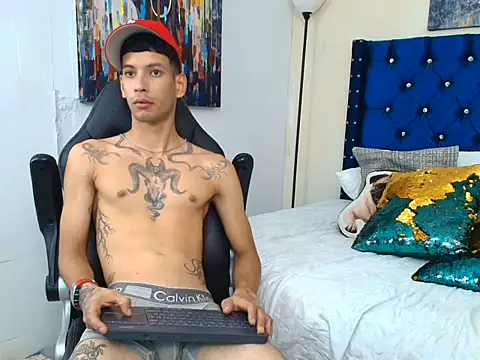 Show de connor_launther_ na webcam