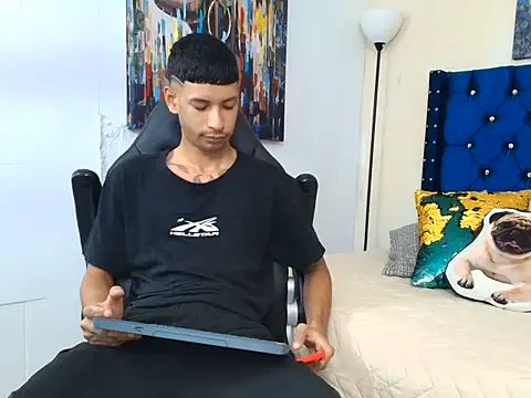 Show de webcam de connor_launther_