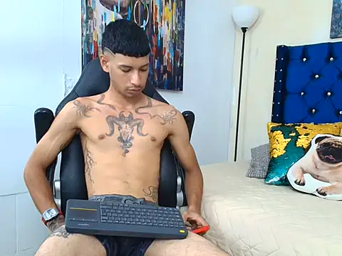 connor_launther_ Webcam show