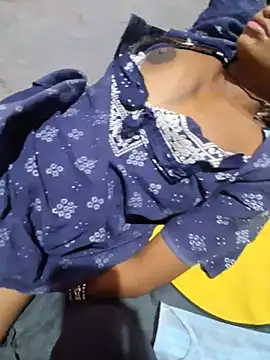 Bhabhi_pronstar's Webcam Show