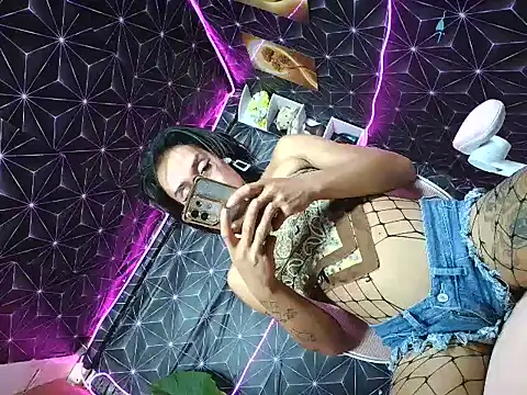 Foxylecious24 Webcam-Show