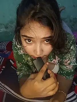 Nusrat-90 Webcam Show