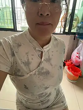 yaoyiyi-8 网络视讯表演