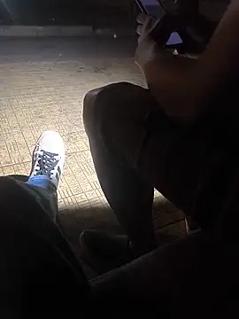Homeless_huntern Webbikameraesitys