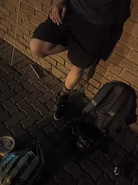 Homeless_huntern Webbikameraesitys