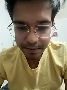 Mrudul1307's Webcam Show