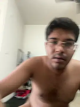 Mrudul1307 Webcam-Show