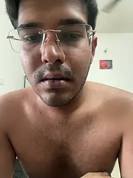 Show de Mrudul1307 na webcam