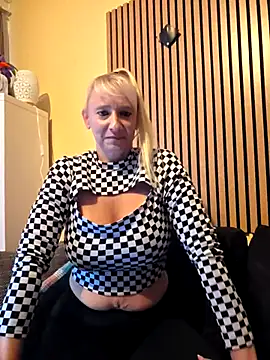 JadeVelvet- Webcam-Show