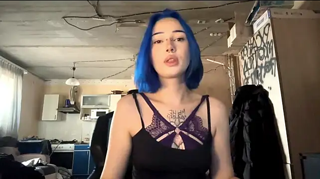 XXX chat uživo modela AnnieTouch