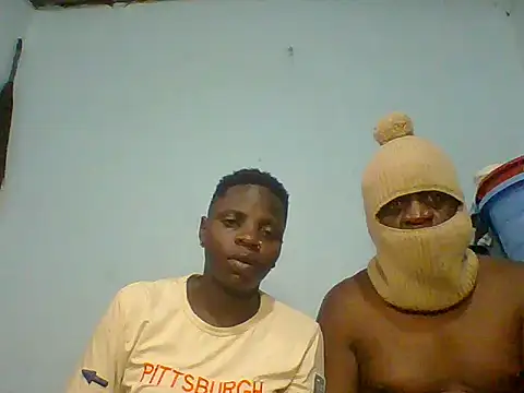 عرض كام AfroBritney