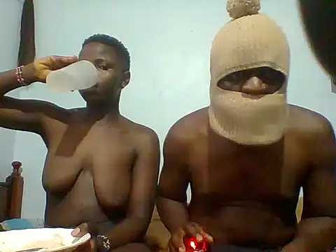 AfroBritney Show in webcam