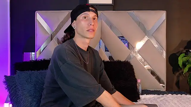 Alexxey_x Webcam-Show