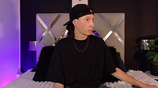 Alexxey_x webkamerás műsora