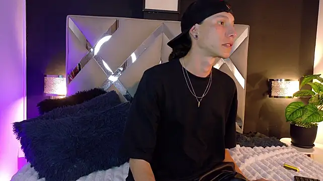Alexxey_xn Webbikameraesitys