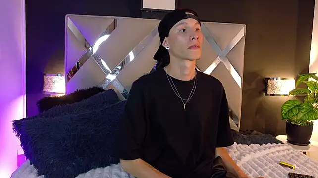 Alexxey_xn Webbikameraesitys