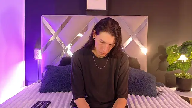 Alexxey_x 网络视讯表演