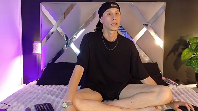 Alexxey_x – Kamerová šou
