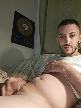 Yris-04 Webcam-Show