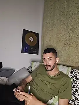 عرض كام Yris-04