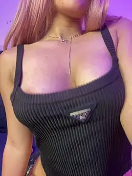 _OPALO_ Adlı Modelin Canlı XXX Sohbeti