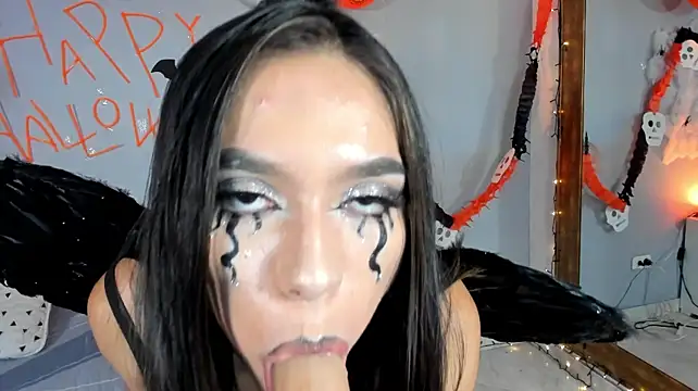Milly_Palmer Show in webcam
