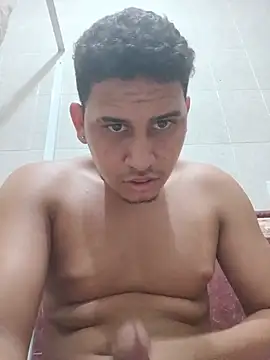 Show modela josetopboyy na web-kameri