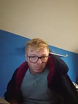 blondeboy92 Webcam show