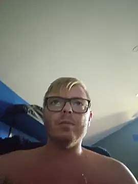 blondeboy92 webkamerás műsora