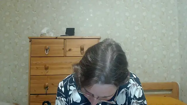 Smart_Rose's Live Chat Room