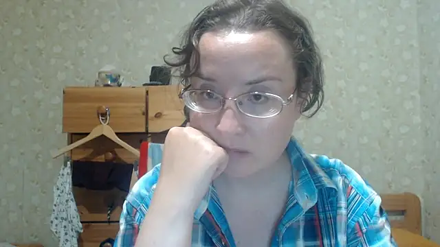 Smart_Rose's Live Chat Room