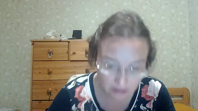 Chat +18 de Smart_Rose ao vivo