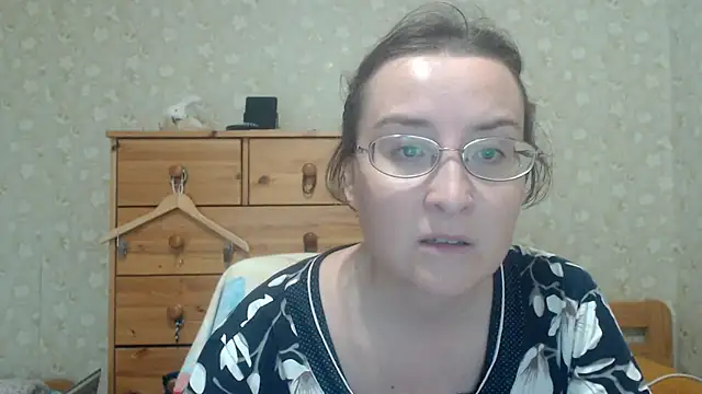 Smart_Rose's Live XXX Chat