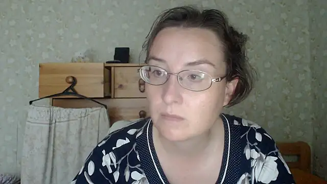 XXX chat uživo modela Smart_Rose