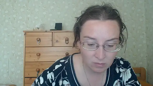 Smart_Rose's Live XXX Chat